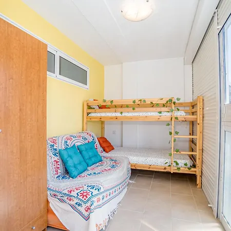Xx-salatar Chill In Roses, 2 Minutes Walking To Beach, Fibre Wifi Apartment *