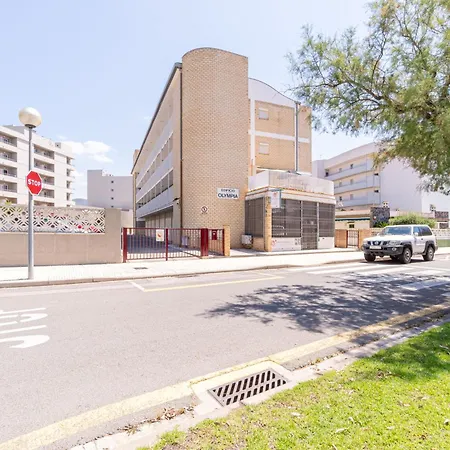 Apartment Xx-salatar Chill In Roses, 2 Minutes Walking To Beach, Fibre Wifi *